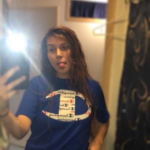 Meet your Posher, Alyssa